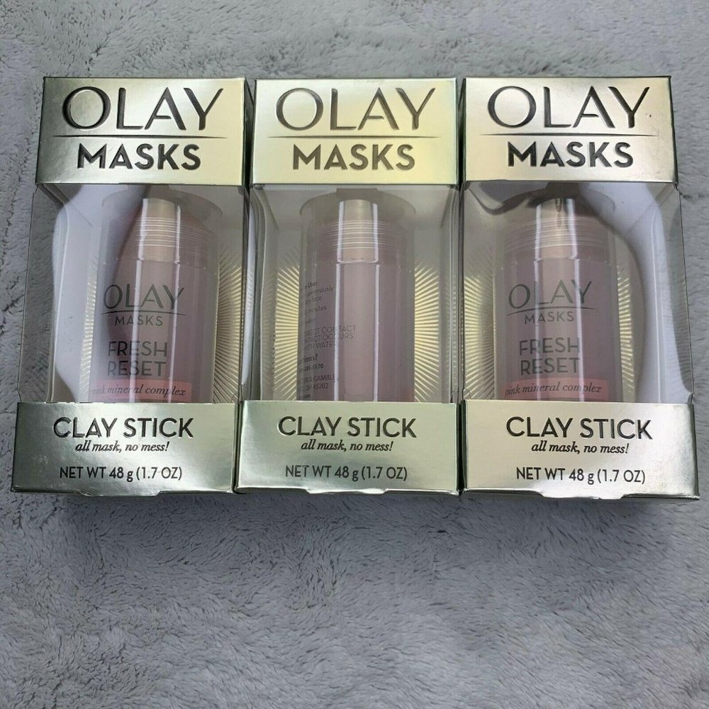 3 Olay Masks Glow Boost Clay Stick Exfoliating Pin